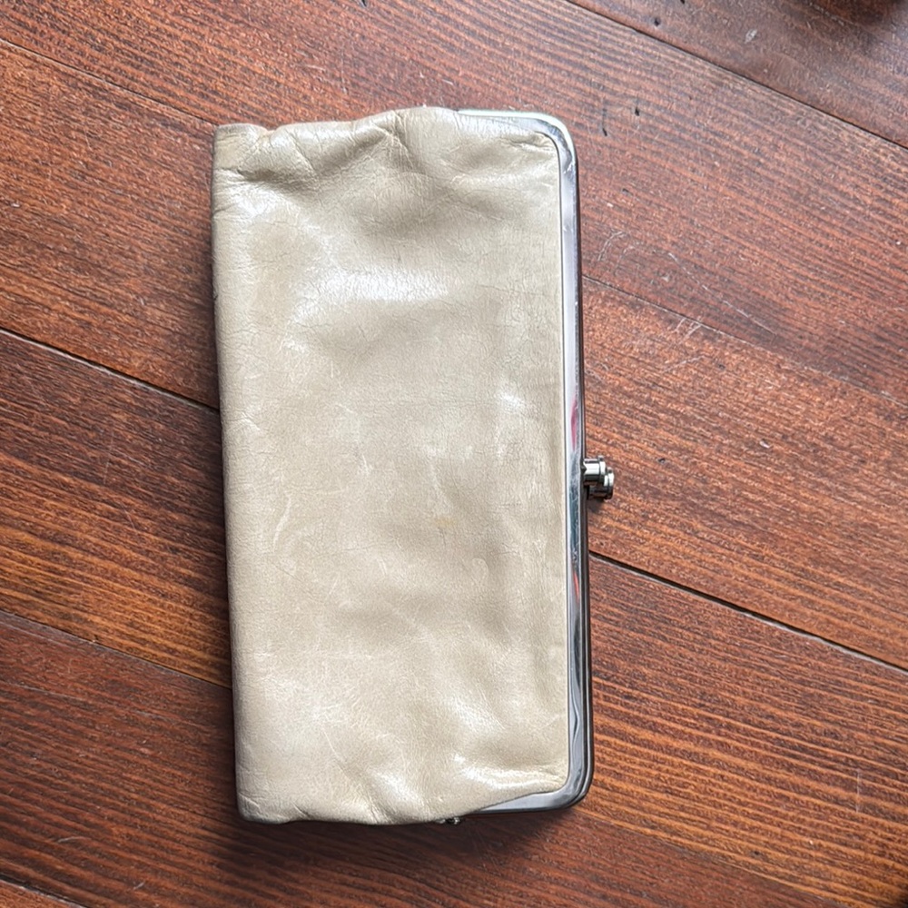 HOBO Cream Women's Wallet